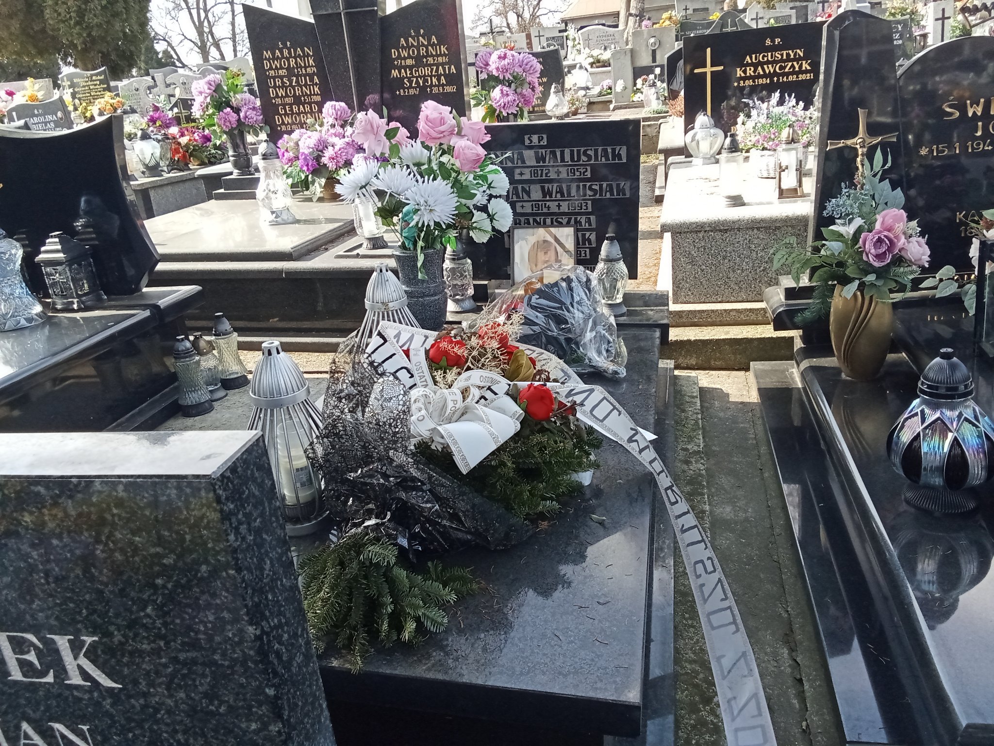 Grób Jan Walusiak