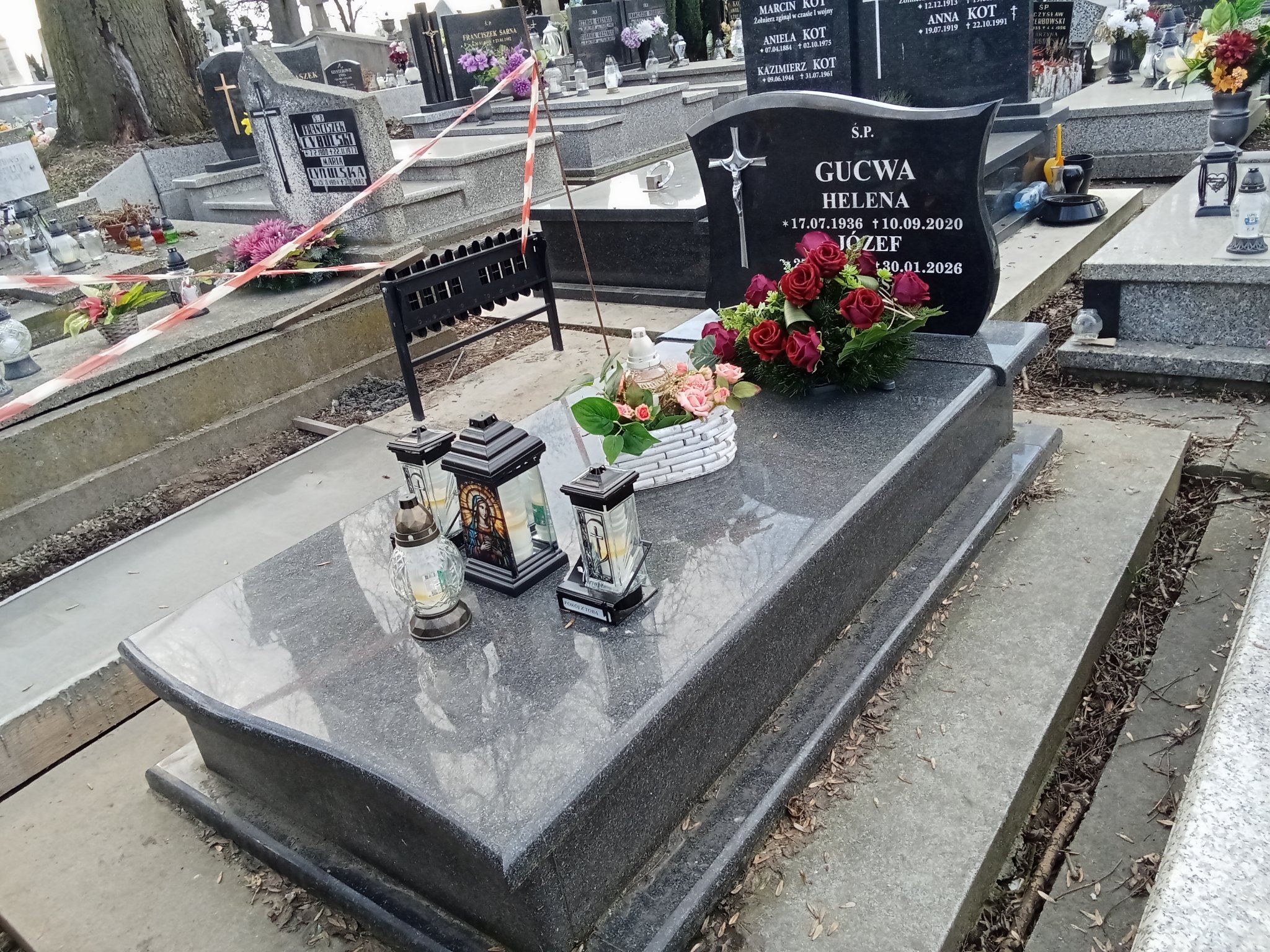 Grób Józef Gucwa